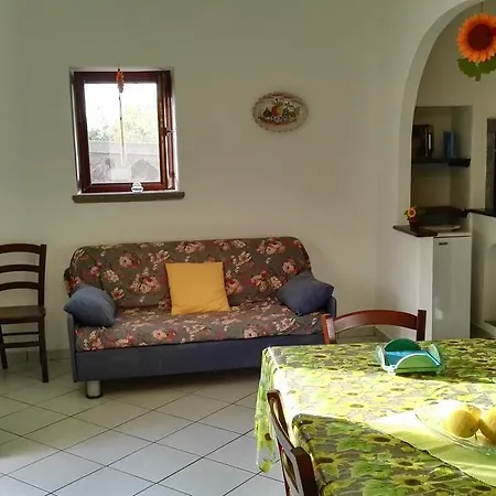 Sweet Apartment *
